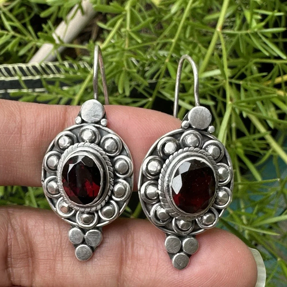 VTG Drop Earrings 1.625‎ Inch Red Garnet Oval Rope Flat Bead 925 Sterling 11.8g
